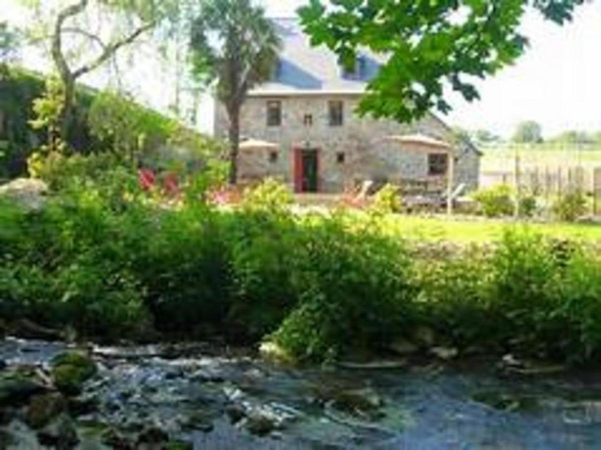 Gite Du Moulin Du Poulloguer Prat 외부 사진
